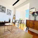 Апартаменты Morais A Stylish Flat For A Memorable