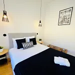 Morais A Stylish Flat For A Memorable *